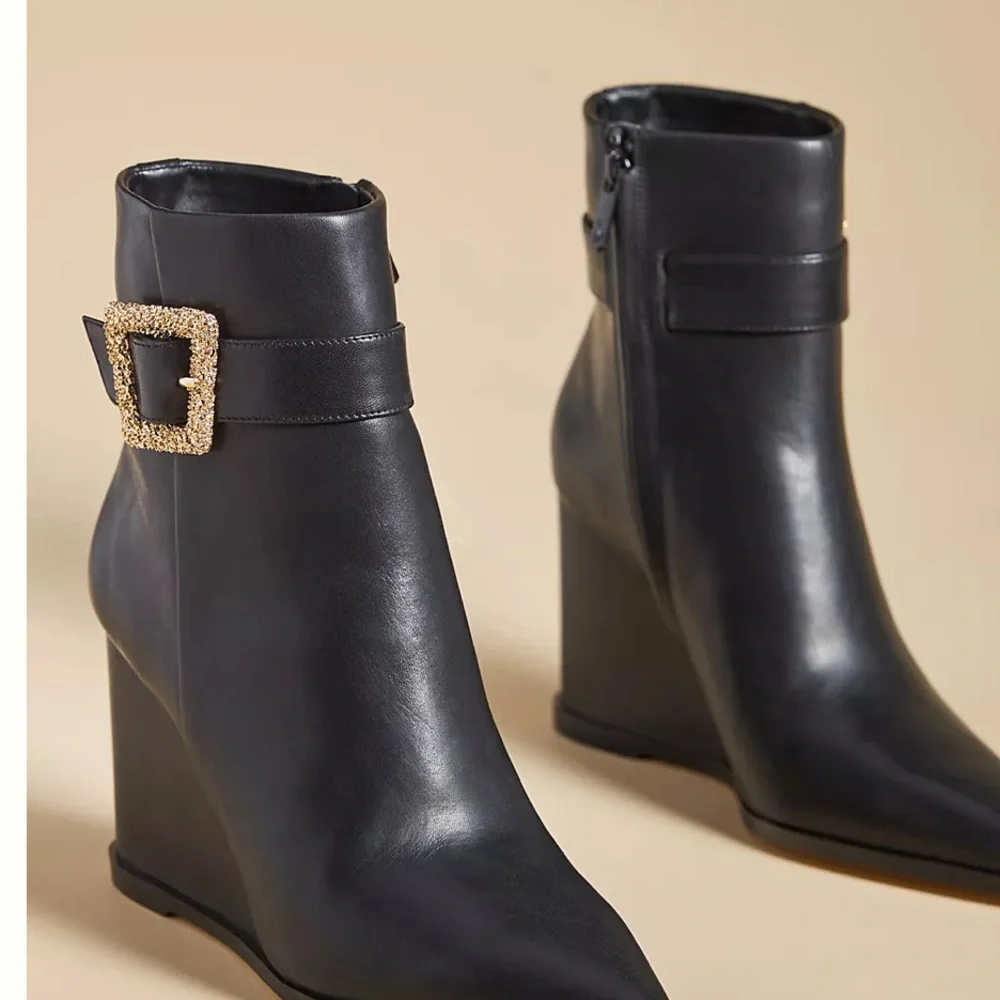 Sam Edelman Black Ankle Boots with Gold Buckle - Picture 3 of 13
